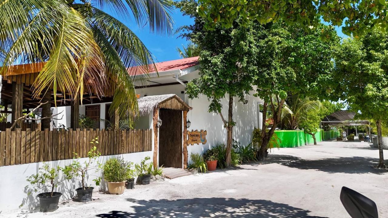 Seascape Retreats Dhigurah Hotel Digura Kültér fotó